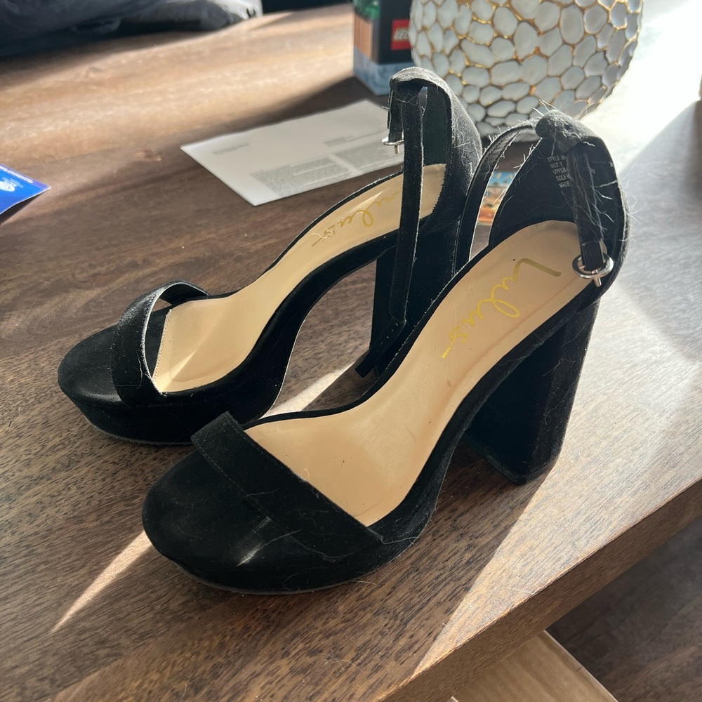 Lulus black platform heels 7